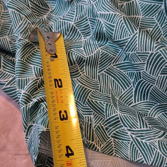 APNEE Green Print Swim Shorts Men’s Size Medium Green - Picture 11 of 11